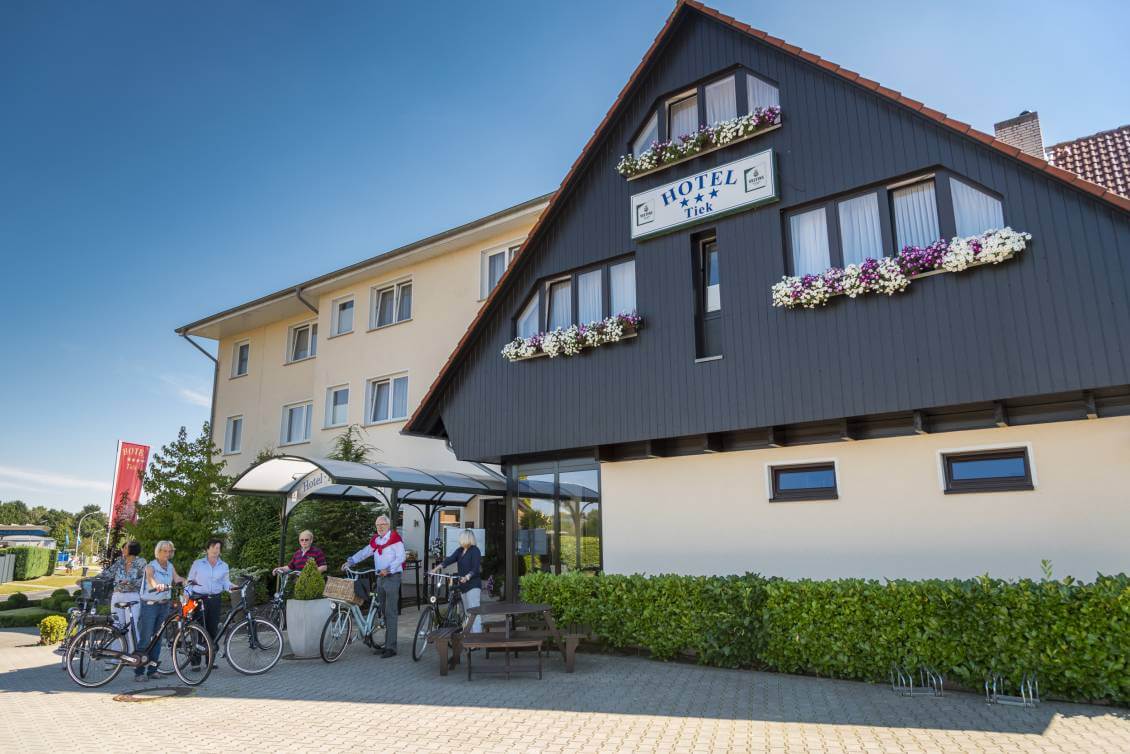 Tiek - Haupthaus Tiek - Haupthaus